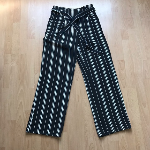 Wide Leg Pants with tie belt - Picture 1 of 4